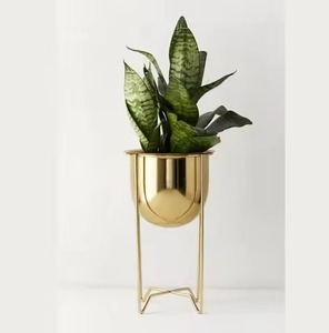 Jardinière en métal de luxe pour l'intérieur et l'extérieur, pot à fleurs décoratif, conteneur pour plantes, décoration de jardin, balcon, maison - Product Image 1