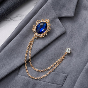 AEPX Vente en gros d'usine Épingles de revers de luxe élégantes pour hommes et femmes, pour costumes, smokings et chemises, avec strass, broches et chaînes à pompon - Product Image 1