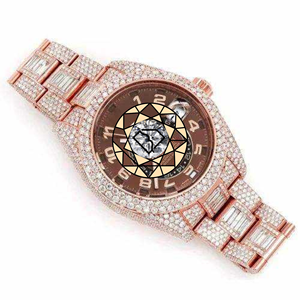 Montre de luxe pour femme avec diamants de laboratoire, plaquée or rose, entièrement sertie, cadran rond à quartz analogique, fermoir déployant, verre saphir - Product Image 1