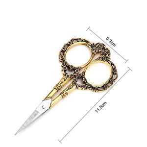 Ciseaux de manucure vintage en acier inoxydable argenté et doré, pour la précision des cuticules, des poils du visage, des sourcils et des poils du nez, avec boîte - Product Image 2