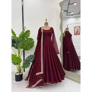 Robes de soirée de créateur, tenue de soirée avec pantalon et dupatta pour un look élégant - Product Image 2