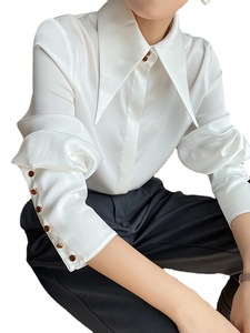 Chemisiers élégants pour femmes, style français, nouvelle collection Printemps 2026, pour le bureau, avec design original et coupe décontractée, vente en gros pour boutiques - Product Image 1