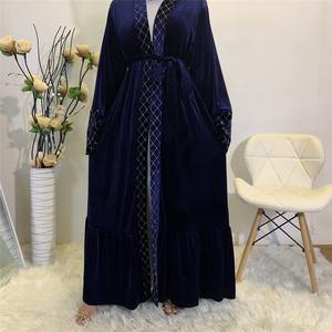 Women's Winter Solid Color Polyester Velvet Abaya Turkish Style Maxi <b>Islamic</b> <b>Clothing</b> Long Sleeve Velvet Abaya - Product Image 2