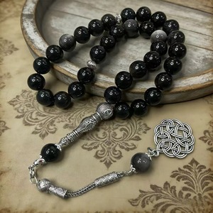 Cuentas de Oración Hechas a Mano de Resina Negra con Nudo Único Plateado, Tasbih de Forma Redonda para Uso Religioso y Práctica Espiritual - Product Image 6