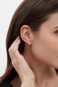 Pendientes de Diamante Cultivado en Laboratorio con Forma de Corazón, Oro de 14K, Cierre de Rosca, para Hélice y Cartílago, Certificados, Elegantes para Aniversario de Bodas - Product Image 4