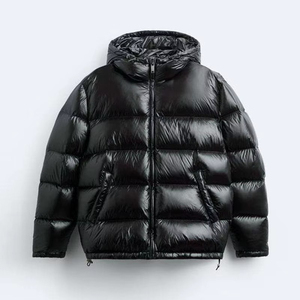 Veste matelassée noire brillante surdimensionnée pour homme, avec capuche, pour l'hiver, vente en gros, fabricant - Product Image 2