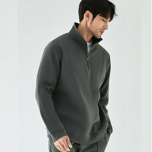 เสื้อพูลโอเวอร์คอวีแบบซิป 1/4 หรือครึ่งซิป สำหรับผู้ชาย คุณภาพสูง ระบายอากาศได้ดี แฟชั่นทันสมัย แบบเรียบง่าย เหมาะสำหรับชุดยูนิฟอร์มทำงาน สามารถสั่งทำพร้อมปักโลโก้ได้ - Product Image 4
