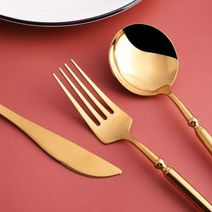 Ensemble cadeau de steak personnalisé, couverts en acier inoxydable à long manche gravés sur mesure avec finition miroir, capacité de 10 ml - Product Image 3