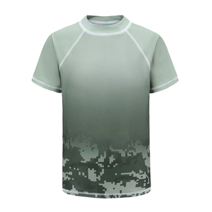 T-shirt de sport pour homme à col rond, manches courtes, séchage rapide, camouflage dégradé, polyester, coupe classique, impression par sublimation, pour la natation - Product Image 1