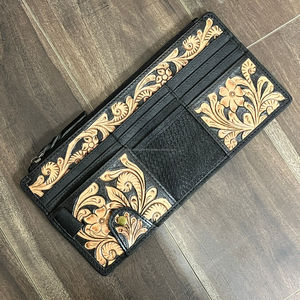Organizador de Visera de Cuero Hecho a Mano con Diseño Floral Occidental, Organizador de Coche con Múltiples Bolsillos, Accesorio Automotriz - Product Image 3