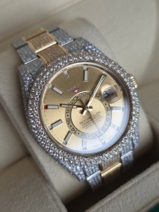 Montre à quartz pour homme en acier inoxydable, cadran de 41 mm, cristal saphir, bracelet de 20 mm, cadran serti de diamants, date automatique, style luxueux - Product Image 2