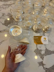 99 Verres à vin et à cocktail faits main de qualité export, motif coquillage doré, pour décoration intérieure côtière vietnamienne, vaisselle pour mariage - Product Image 3