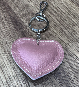 Porte-clés élégant en cuir multifonctionnel, porte-clés en forme de bouteille gaufré, pendentif de sac, porte-clés en cuir véritable pour femmes - Product Image 6