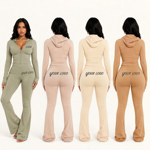 Conjunto de yoga para mujer con logotipo personalizado, chaqueta con cremallera, leggings acampanados, dos piezas, ropa deportiva de moda. - Product Image 4