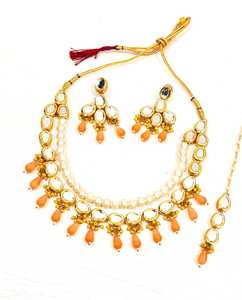 Collar Kundan Chapado en Oro con Perlas de Imitación y Cuentas, Joyería Étnica para Mujer, para Fiestas y Bodas - Product Image 1