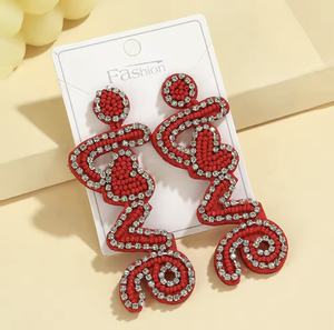 Nouvelles Arrivées Rouge Rose Perles de Verre Artisanales Unisexe Perles de Rocaille Enseignante Classique Tendance Lettres Clous d'Oreilles pour Mariage - Ziyan - Product Image 5