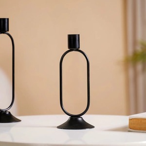Portavelas Metálico Minimalista, Moderno Portavelas de Hierro con Diseño Limpio y Estructura Duradera, Ideal para Decoración del Hogar Contemporánea - Product Image 4