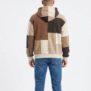 Sudaderas con capucha de patchwork para hombre, diseño multicolor moderno, sudadera con capucha tipo pullover, ajuste cómodo, tela suave, esencial para el estilo urbano de invierno. - Product Image 4