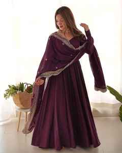 Nuevo y Hermoso Traje Salwar Indio para Adultos, Diseños Gharara, Vestido Punjabi para Mujer, Venta al por Mayor - Product Image 2