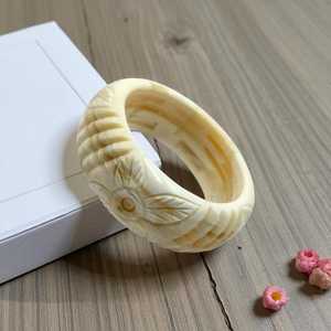 สร้อยข้อมือรูปไข่คุณภาพสูงเป็นมิตรกับสิ่งแวดล้อมทำจากกระดูกธรรมชาติ ทำด้วยมือ แฟชั่นเครื่องประดับข้อมือผู้หญิง สไตล์ชนเผ่า โบโฮ ชิค วินเทจ - Product Image 1