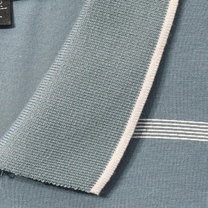 เสื้อโปโลผู้ชายลายทางถักแขนสั้นลำลองมีกระเป๋าสีเทา - Product Image 5