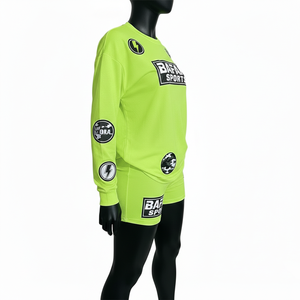 Conjunto de Camiseta y Pantalones Cortos de Algodón y Poliéster para Mujer, 220 GSM, con Logotipo Personalizado por Transferencia Térmica, 100% Algodón - Product Image 3