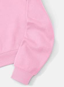 Sweat-shirt à capuche court à manches longues pour femme, motif graphique, avec cordon de serrage sur le devant, idéal pour l'hiver (ODM) - Product Image 3