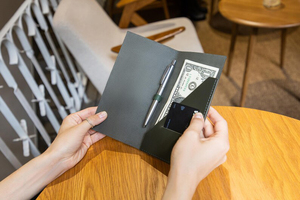 Carpeta Moderna de Cuero Genuino para Facturas, Presentador de Comandas para Restaurantes, Logotipo Personalizado, Elegante Porta Recibos para Camareros LBH-0058 - Product Image 6