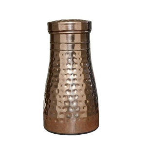 Bouteille d'eau en cuivre pur, 100 % étanche, finition martelée, bienfaits ayurvédiques pour la santé, récipient en cuivre, bouteille de sport, yoga, gym - Product Image 1