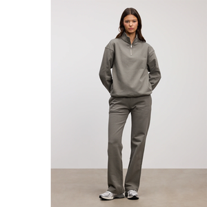 <b>Women's</b> Gray Full Sleeve Loose Fit 2-Piece Tracksuit <b>Set</b> Fleece Material Solid Color Casual All Seasons Sportswear - Product Image 2