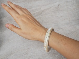 Bracelets en corne de buffle naturelle faits à la main, bracelets de luxe en corne de buffle, bijoux artisanaux en corne de buffle - Product Image 4