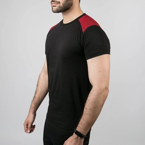 T-shirt décontracté pour homme en coton 100% tricoté, col rond, manches raglan, coupe classique, respirant et à séchage rapide, noir - Product Image 1