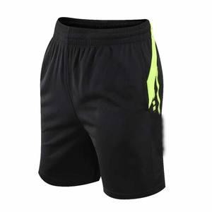 Conjunto de Uniforme de Fútbol Verde Claro, Camisetas y Pantalones Cortos de Entrenamiento Transpirables, Ropa Deportiva Atlética, Logotipo Personalizado, Ropa de Fútbol al por Mayor - Product Image 2