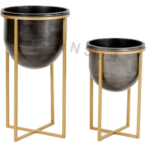 Jardinière classique en fer thermolaqué, durable, multi-usages, pour l'intérieur et l'extérieur, avec drainage - Product Image 3