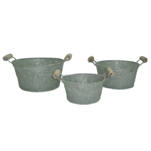 Macetas de flores de Metal de alta calidad más vendidas, maceta colgante de diseñador para restaurante, jardín, accesorios decorativos para macetas florales - Product Image 2