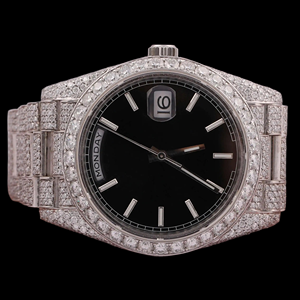 Montre Homme Premium de Haute Qualité, Sertie de Moissanite, Cadran Noir, Fonctionnalités Automatiques Date et Jour, Style Hip-Hop Tendance, Design Antique - Product Image 3