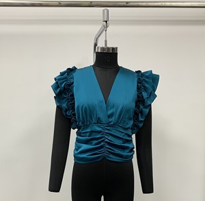 Top de Tirantes con Cuello en V de Satén Color Verde Azulado para Mujer, con Volantes y Cintura Fruncida, Estilo Elegante - Product Image 1