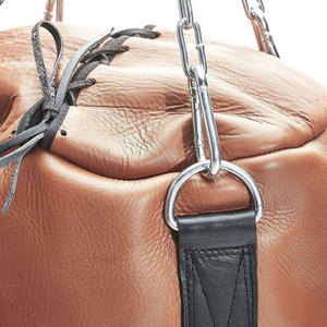 Sac d'entraînement de boxe en cuir avec sangles noires et fermeture à lacets pour la pratique du punching adulte - Product Image 5