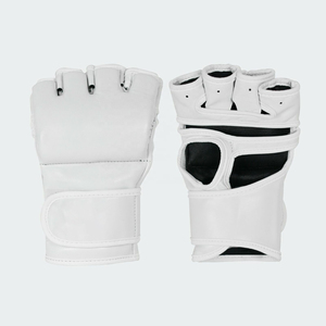 Gants d'entraînement demi-doigts en cuir PU blanc avec fermeture Velcro au poignet pour arts martiaux unisexe - Product Image 1
