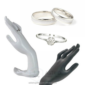 Présentoir de bijoux en résine blanche avec plateaux pour collier bracelet bague stockage et présentation - Product Image 1