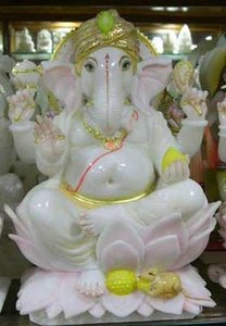 Belle Statue de Dieu Ganesh en marbre Makrana blanc pur fait à la main et Religion de Dieu hindou extérieur moderne pour la décoration de Temple - Product Image 6