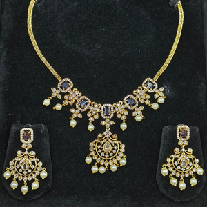 Juego de Collar y Aretes de Mujer JeweleMarket, Chapado en Oro con Cristales, Estilo Étnico, para Boda, Compromiso, Aniversario, Maharashtra - Product Image 2