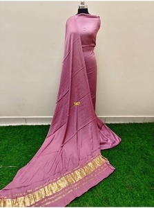 Sari Gharchola Bandhani de Seda Pura de Lujo con Borde de Zari, Sari Tradicional Indio para Bodas y Festivales - Product Image 3