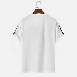 เสื้อยืดแขนสั้นผู้ชาย คอโอ ทรงปกติ ผ้าถัก สปอร์ตแวร์ลำลอง สีเทา ขาว ดำ แต่งขอบตัดสี - Product Image 2
