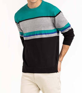 Pull en maille de cachemire noir uni à col rond en mohair et laine pour homme - Product Image 6