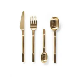 Elegante Juego de Cubiertos Metálicos para Mesa de Comedor con Acabado Pulido, Perfecto para la Decoración Moderna de Cocina y Comedor - Product Image 3