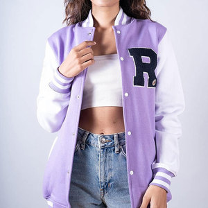 Veste de sport pour femme, design tendance, tissu doux, ourlet côtelé et fermeture à boutons pression sécurisée pour un usage quotidien - Product Image 2