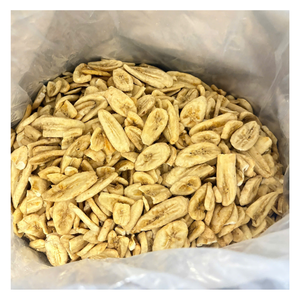 Chips de banane vietnamiennes de haute qualité, fabriquées à partir de bananes fraîches sélectionnées, texture croustillante, goût tropical naturel. - Product Image 1