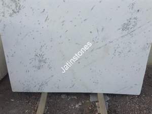 Panel de Piedra de Mármol Pistacho con Superficie Blanca Suave y Ligeras Líneas Grises para Uso en Plataformas de Cocina, Pisos de Pasillos y Decoración - Product Image 5