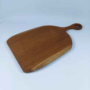 Bloque de cortar de madera de teca natural de Unna originario de Indonesia para uso en cocina - Product Image 2